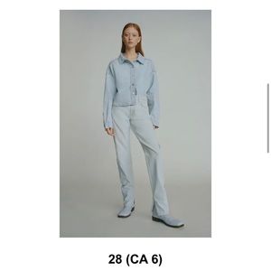 NWT - ZARA MID RISE SIDE SLIT JEANS